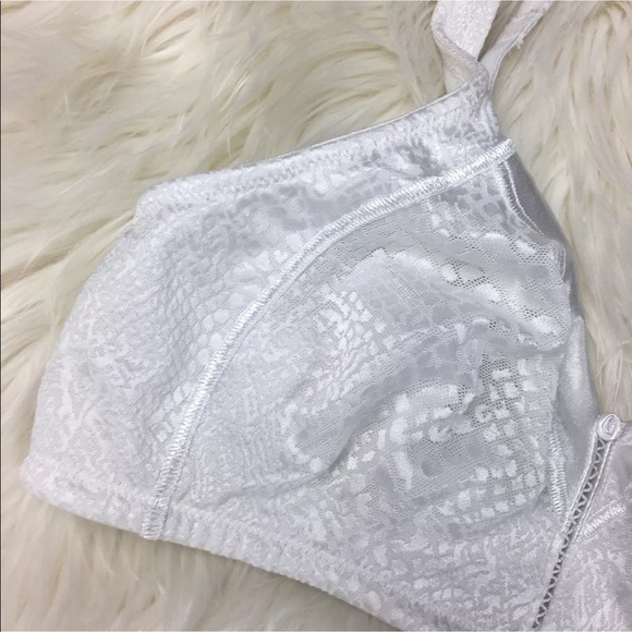 Bali Intimates & Sleepwear Bali 36 D Bra Double Support Minimizer